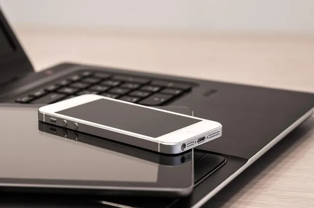 Gadgets That Make Your Smartphone Even Smarter